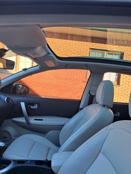 Продам Nissan Qashqai2011