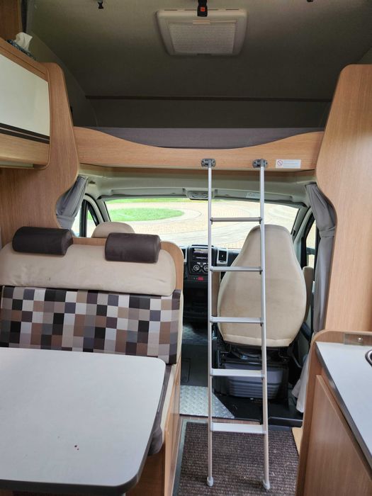 Sprzedam Kampera Sunlight na bazie Fiata Ducato z silnikiem 2.3 cm3