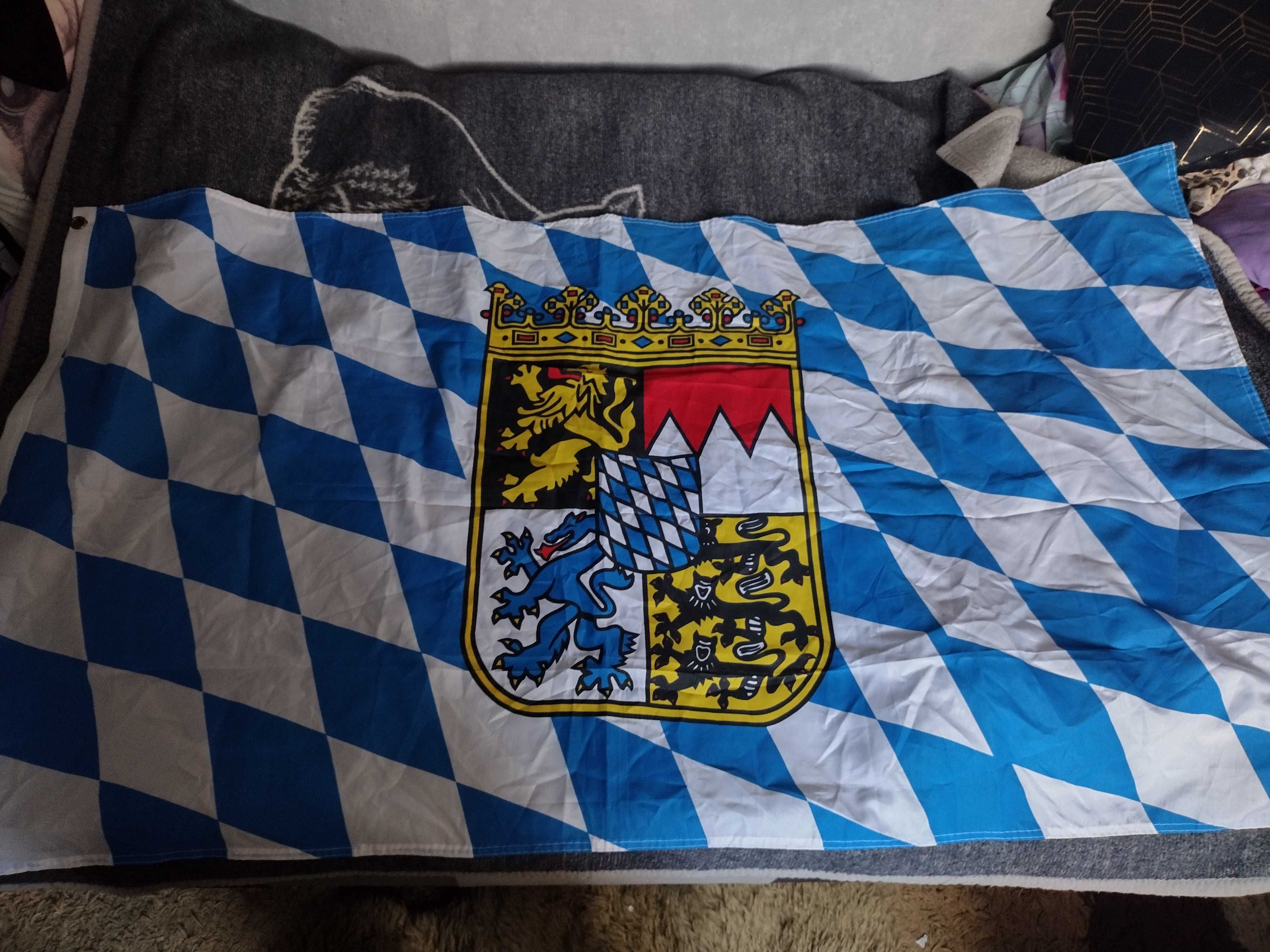 Nowa Flaga z herbem Bawarii