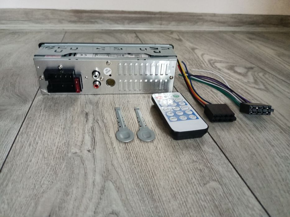 Radio Samochodowe 1Din Bluetooth Mikrofon Usb Sd