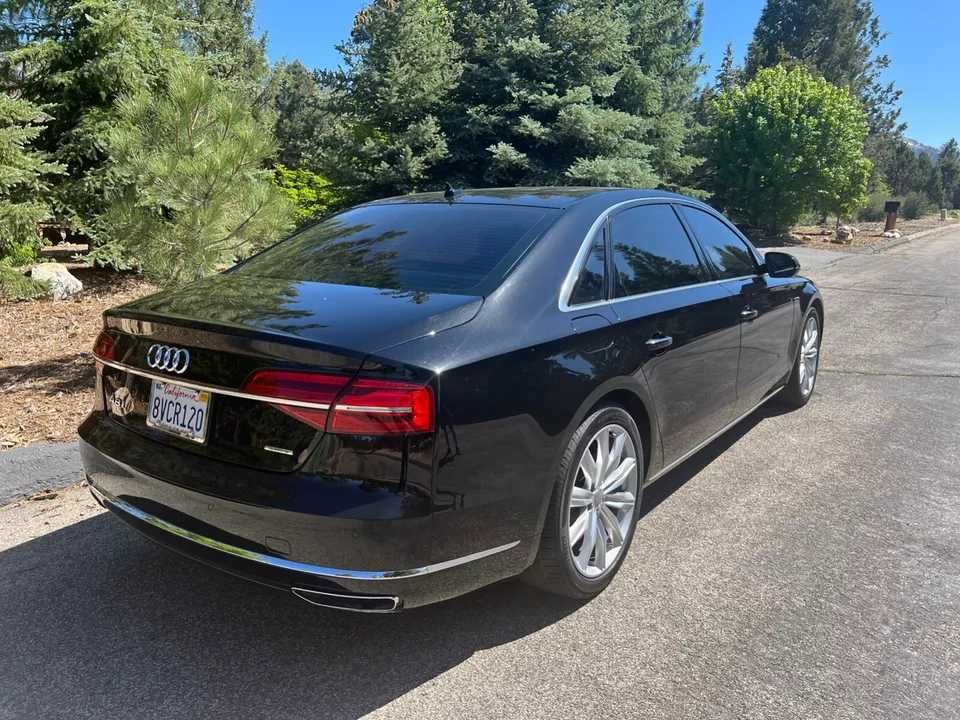 2016  Audi  A8 Prestige