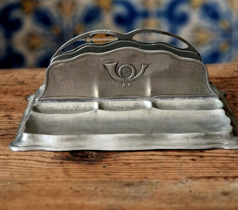 Organizador de secretaria vintage em estanho