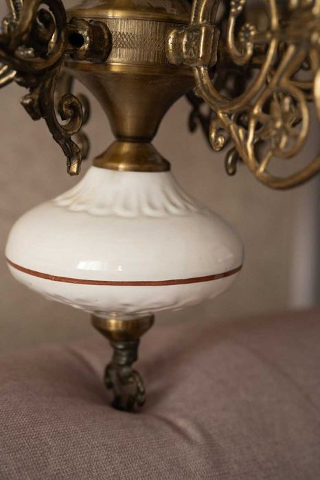 Вінтажна югославська люстра