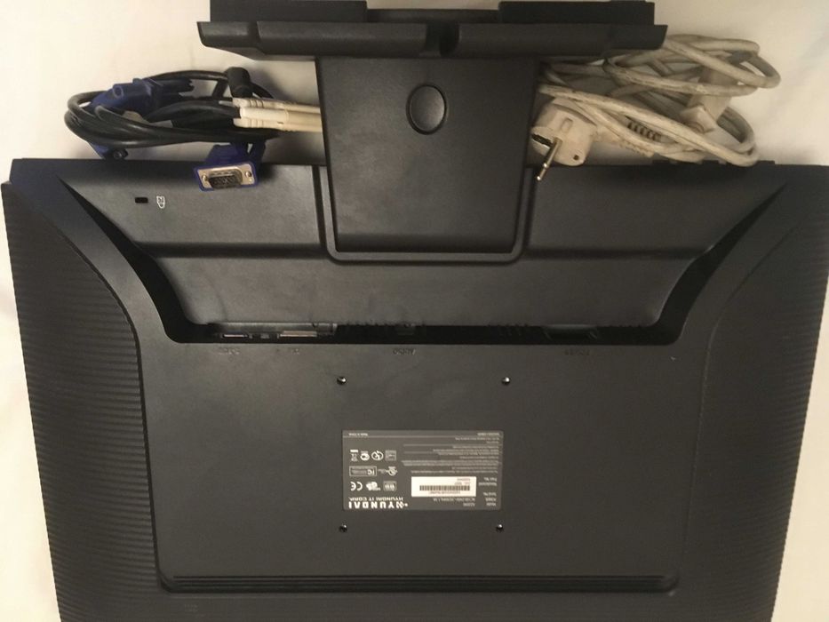 monitor 22 cale Hyundai