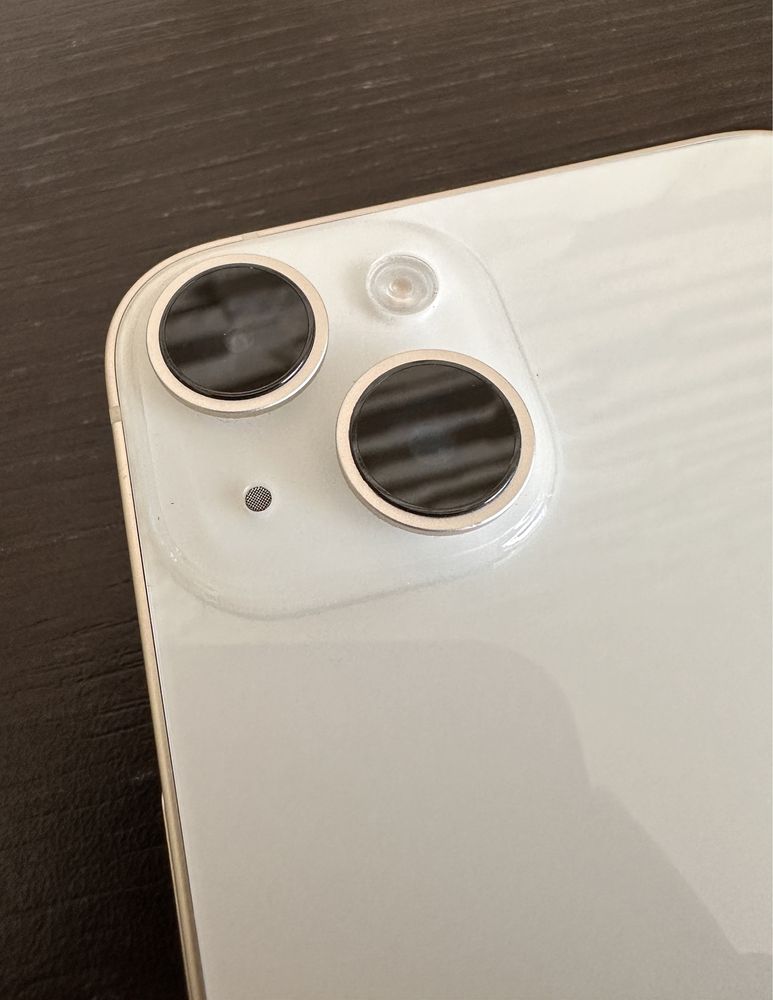 Apple iPhone 14 256GB Starlight