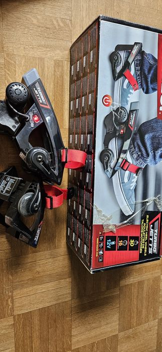 Razor wrotki elektryczne turbo jetts