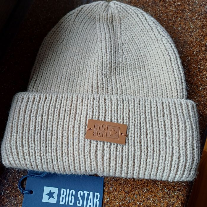 Czapka beżowa big star nowa