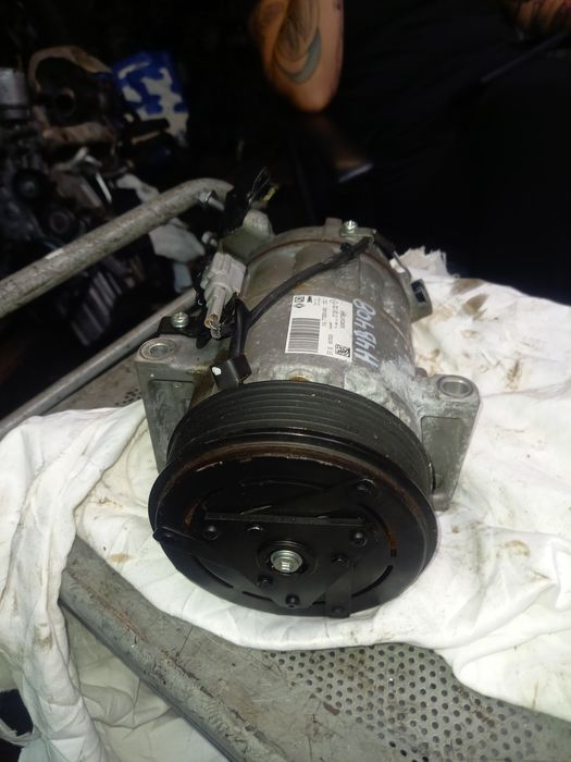 Agregat klimatyzacji renault clio IV 0.9 tce H4B408