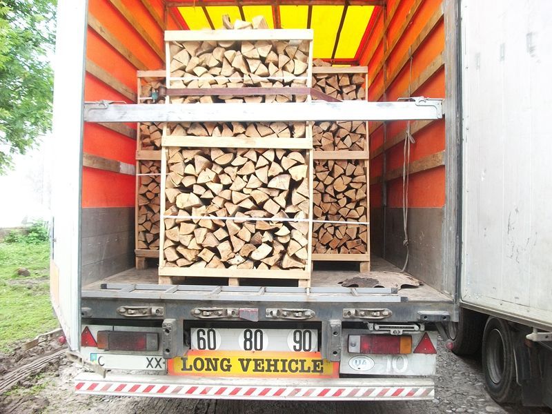 Продам дрова букові колоті , в ящиках сітках інше. Firewood for export