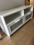 Movel de TV branco intato