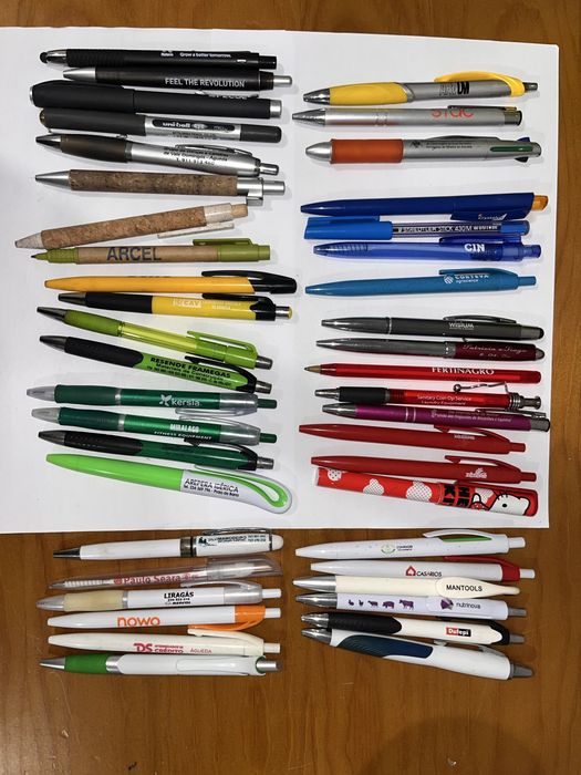 Coleção 45 canetas