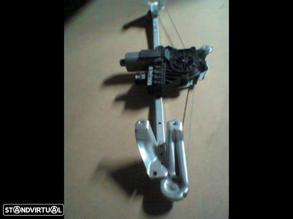 elevador tras opel zafira B