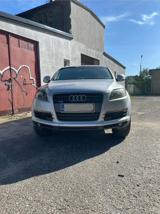 Audi q7 3.0 7osobowe