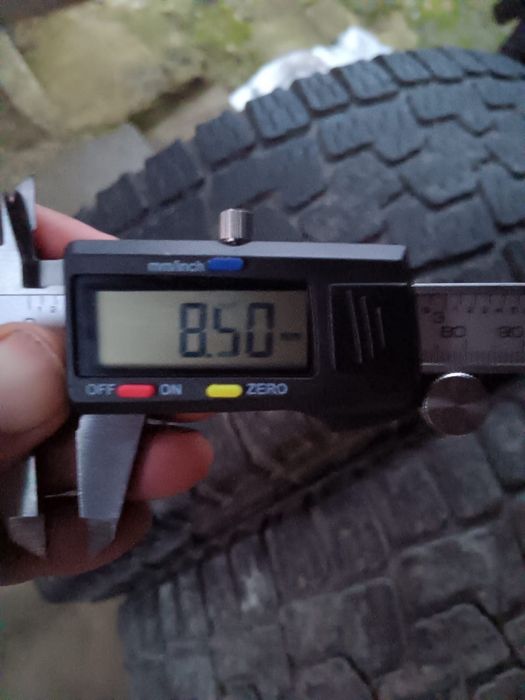 Opont terenowe całoroczne 265/65/18