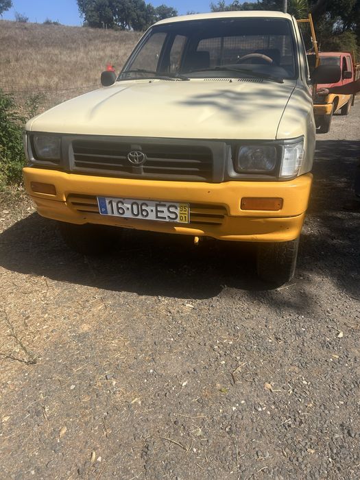 Toyota hiluxe 4x4