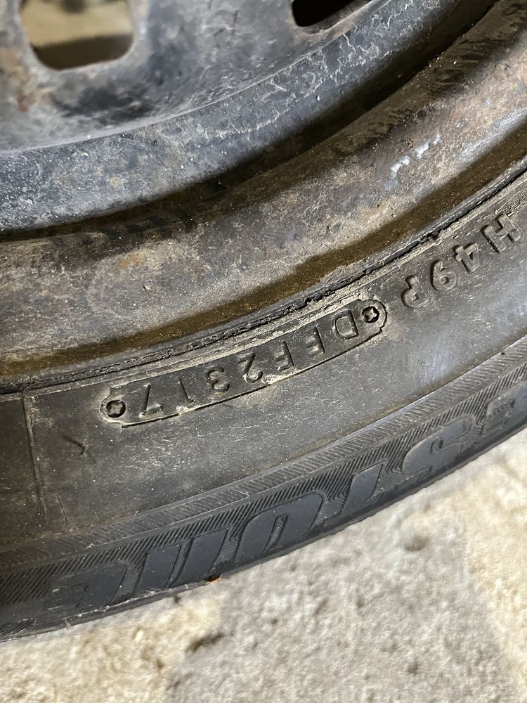 Шини Bridgestone blizzak revo gz 175 65 14