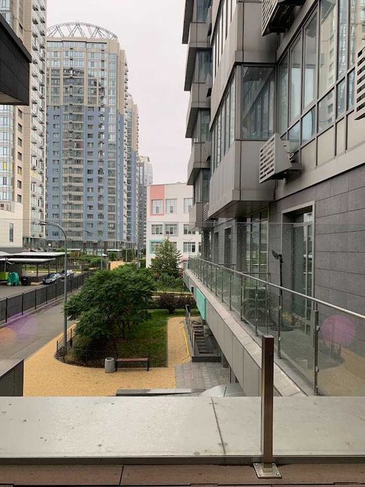 Офіс з терасою. RiverStone, Дніпровська набережна, 14в. Генератор