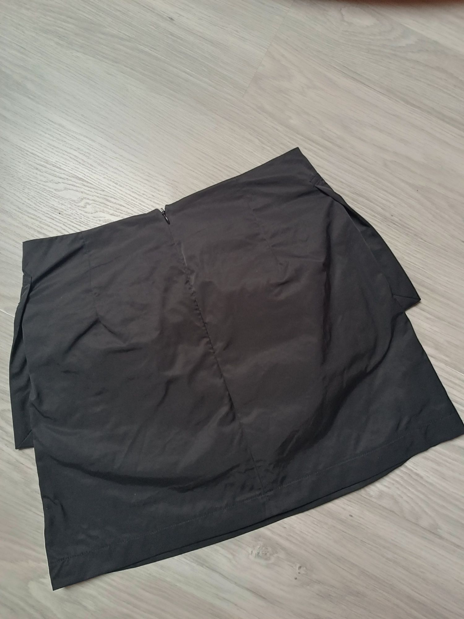 Reserved spódnica czarna szkolna damska spódniczka dziewczęca S 158-64