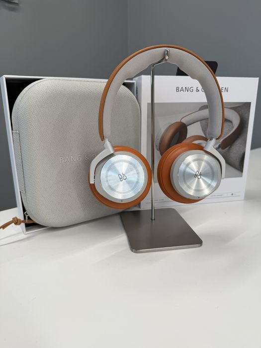 Bang & Olufsen Beoplay HX