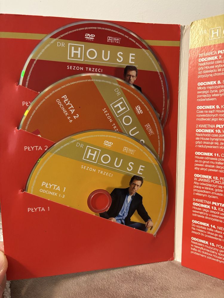 Dr House. Sezon 3. Odcinki: 1-24. Komplet 8 x DVD.