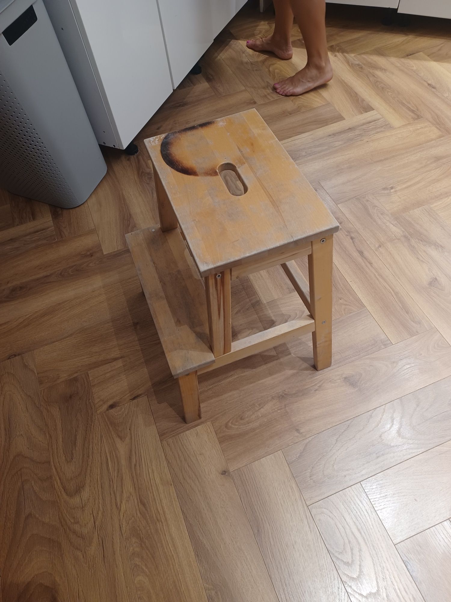 Stołek taboret  drewniany IKEA