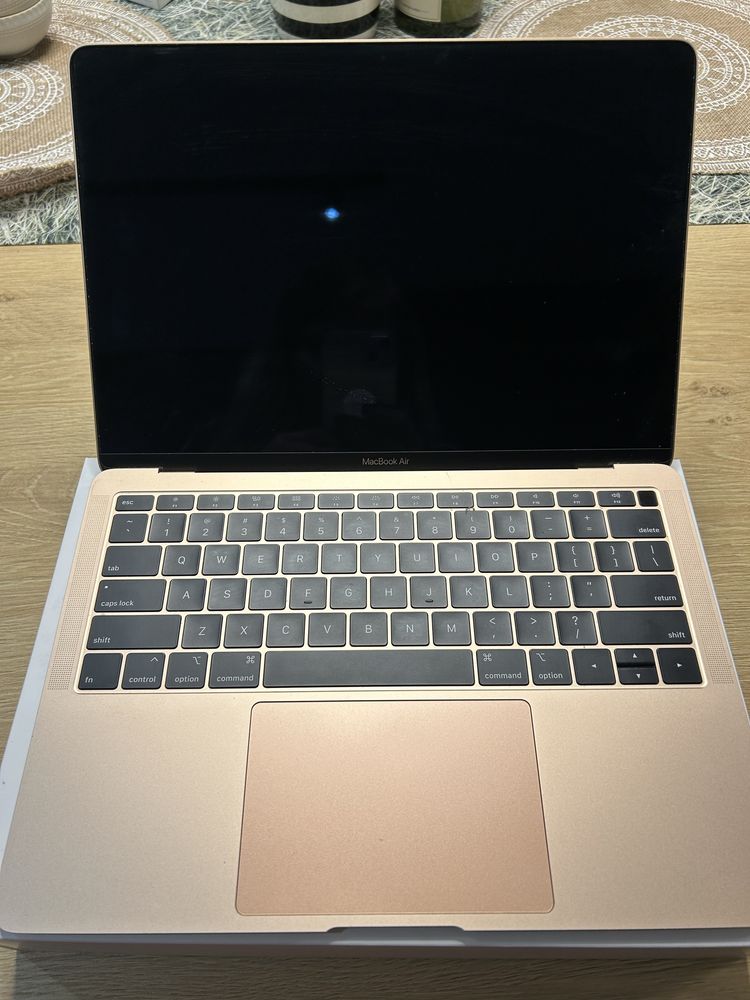 MacBook Air 13”