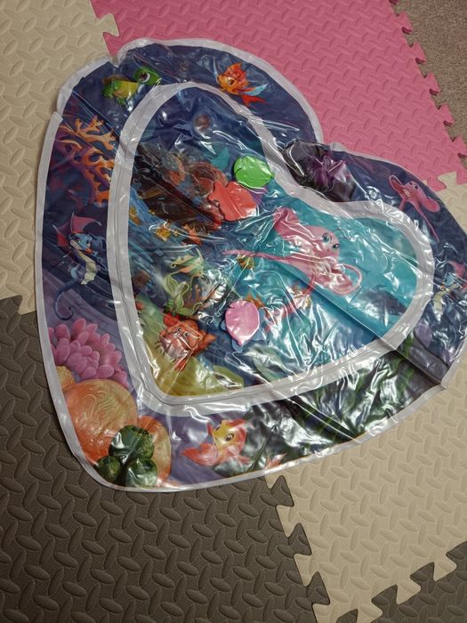 Килимок для немовляти надувний, постіль