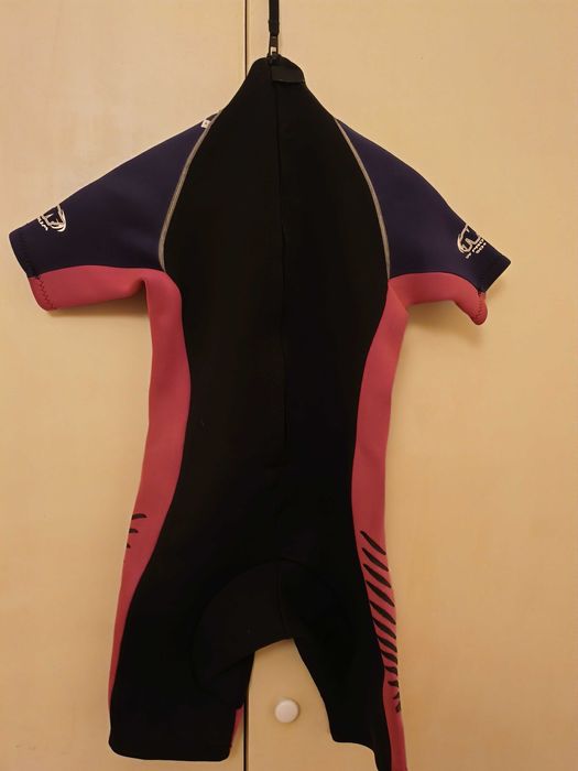 TWF Fato Surf Shorty Criança 8