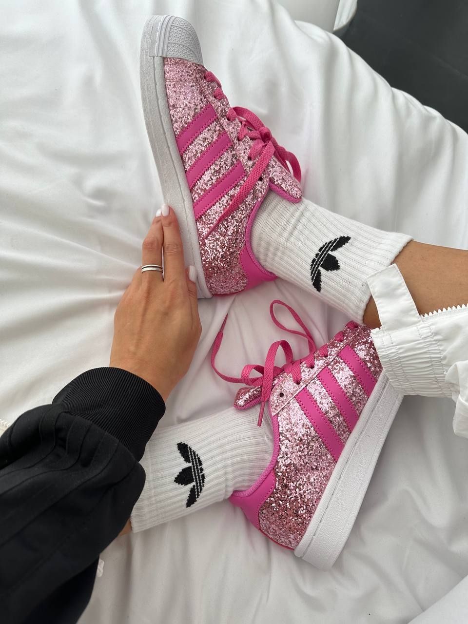 Жіночі кросівки Adidas Superstar Bonega barbie pink р36-40