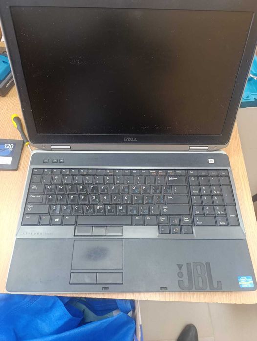 Ноутбук Dell E 6530 на запчастини