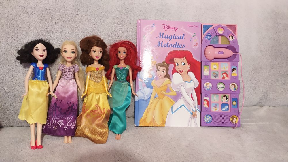 Zestaw lalek księżniczek Disneya plus gratis