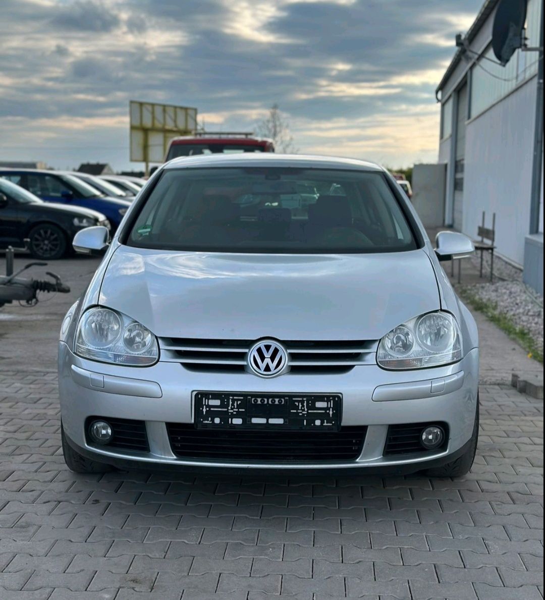 Продаж авто VW Golf