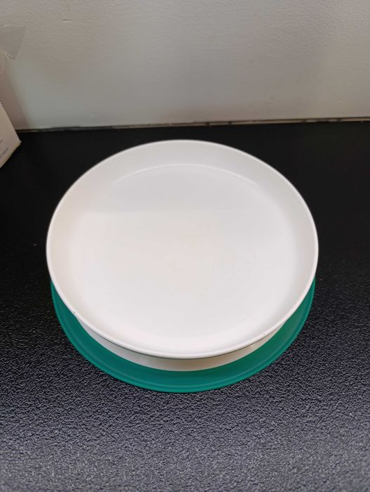 Talerzyk z przyssawką oxo