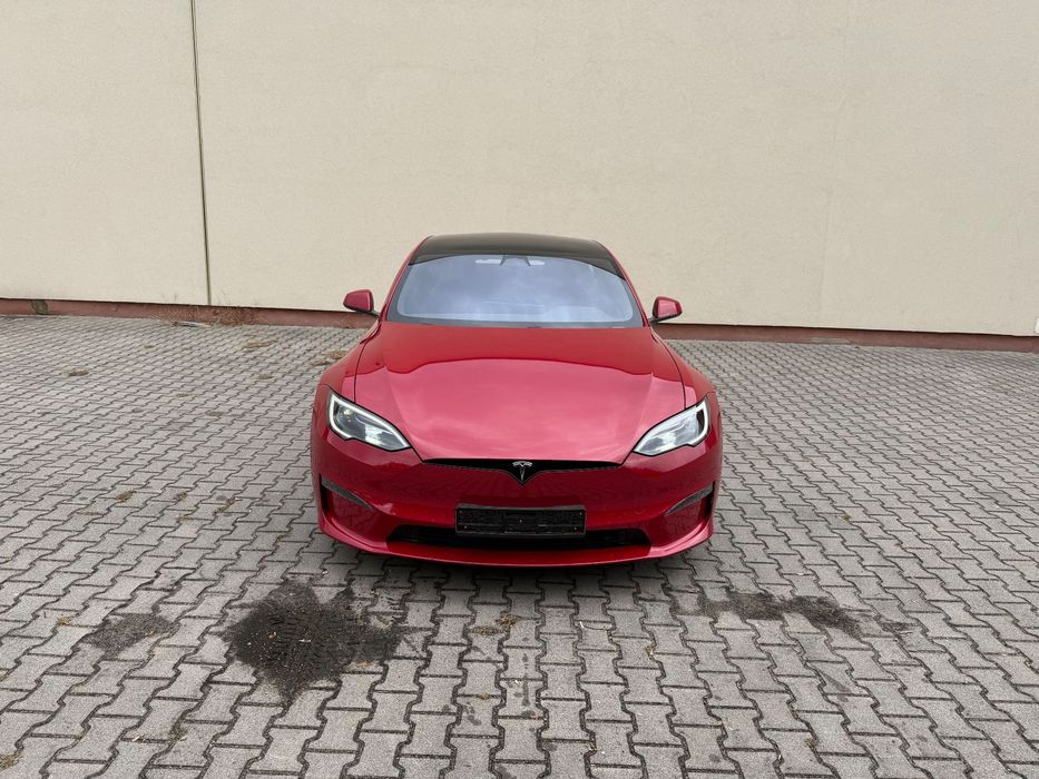 Tesla Model S Tesla Plaid 23% vat Wrocław Europa rozszerzony autopilot