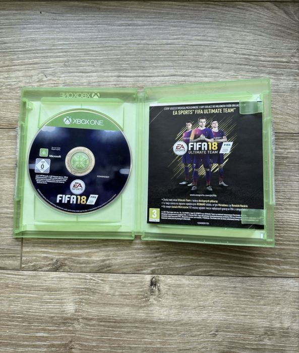 Gra FIFA 18 Polska Wersja PL Xbox One S X Xbox Series X