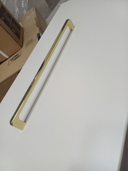 Uchwyt złoty w połysku do szafki