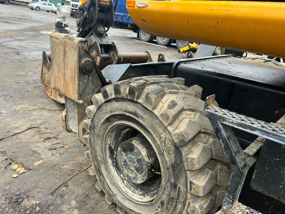 Колісний екскаватор JCB JS 145 W