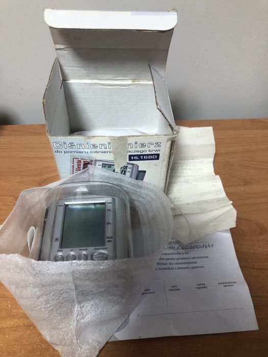 CIśnieniomierz nadgarstkowy Medmess stan bardzo dobry