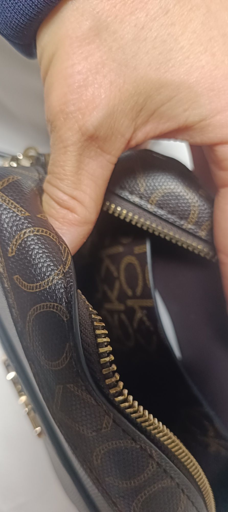 Torebka mała monogram Calvin Klein brąz