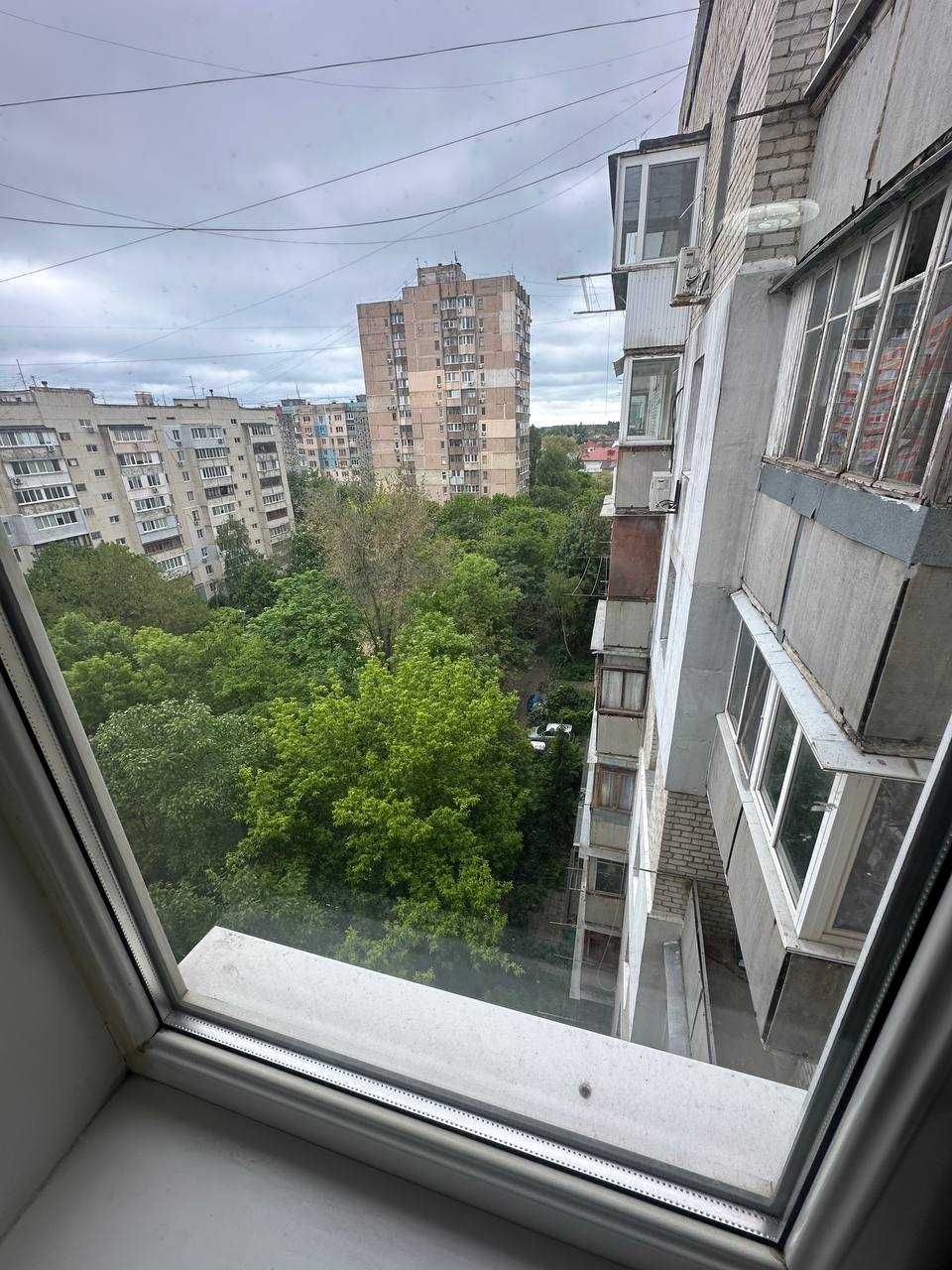 Продам 4 комнатную квартиру в кирпичном доме на Таирова.