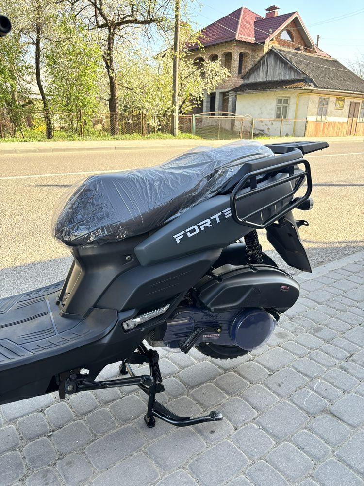 Скутер FORTE UNICORN 150 куб