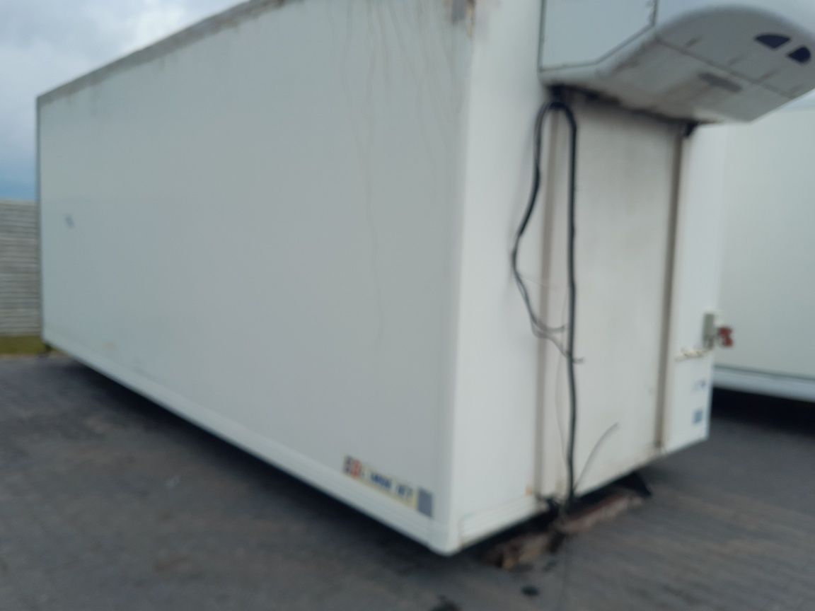 Kontener magazyn izoterma 6m z transportem i rozładunkiem agregat 380v