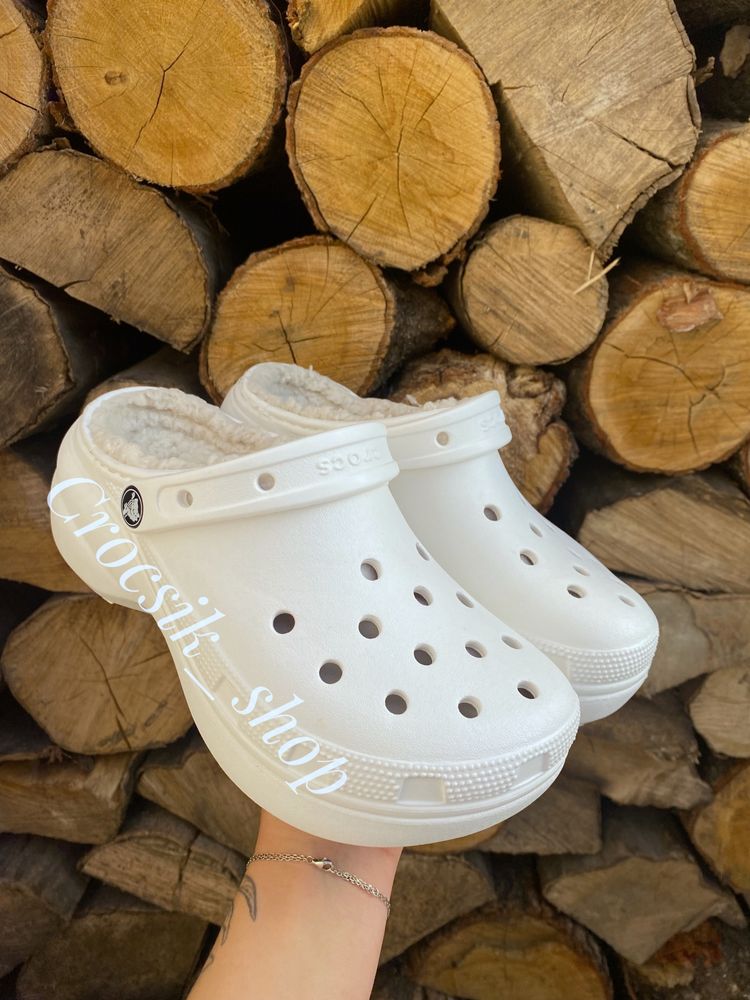 Жіночі утеплені крокси  Crocs Classic Platform Lined Clog