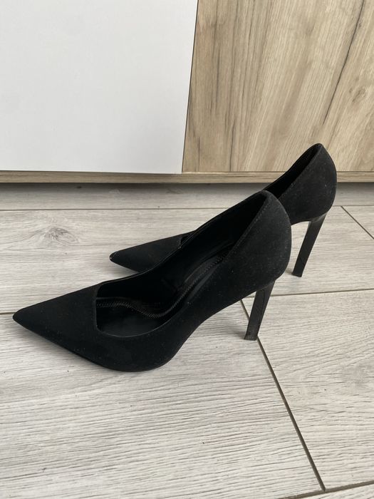 Туфлі чорні замшеві