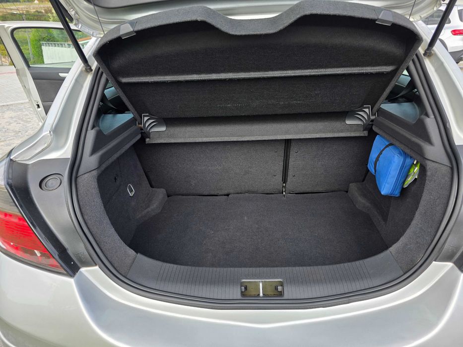 Opel astra GTC 1.3cdti nacional
