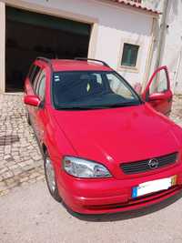 Opel Astra vermelho carrinha