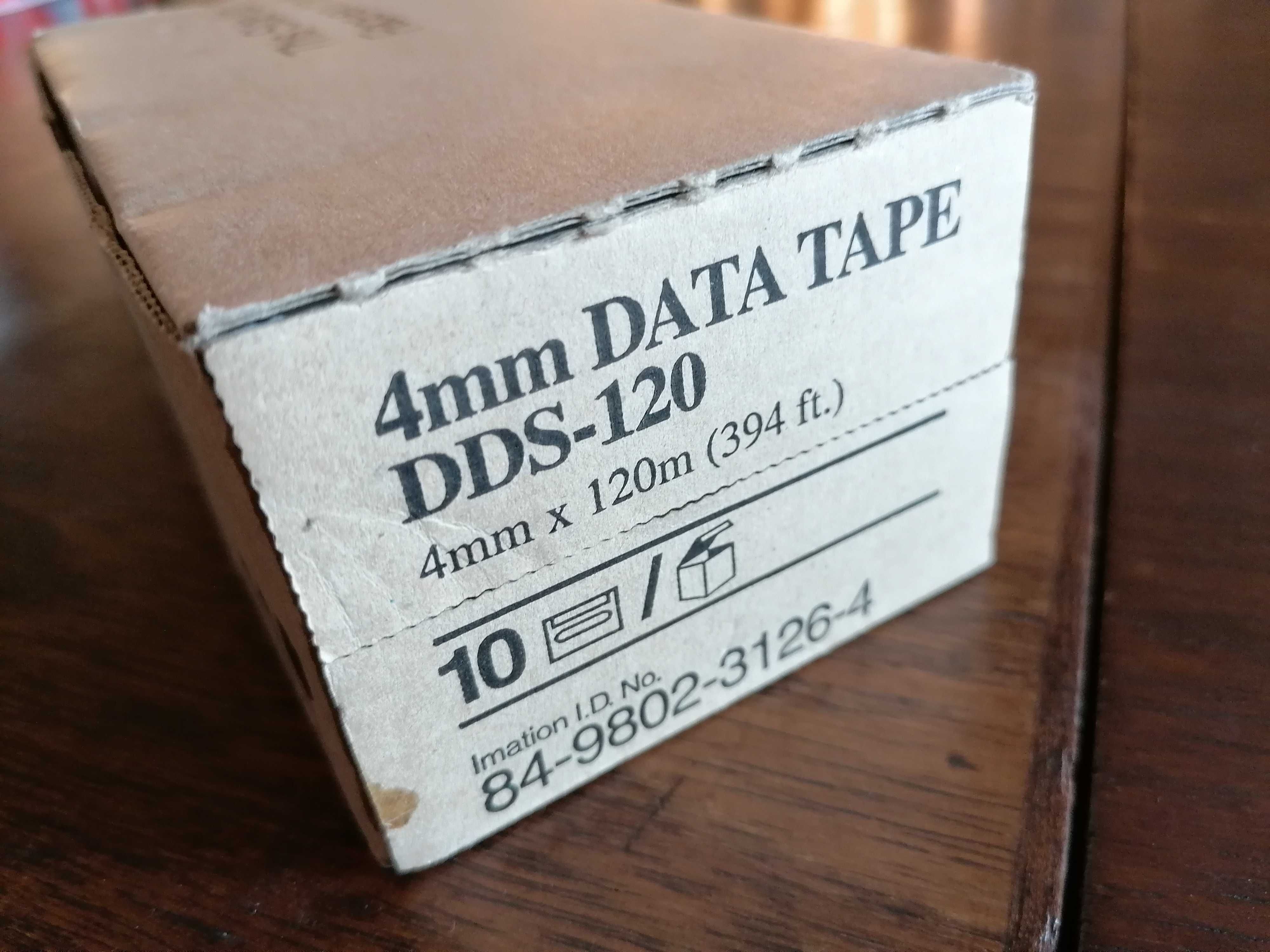 9 cassetes DDS-120 Data Tape, 7 Imation + 1 HP + 1 SONY