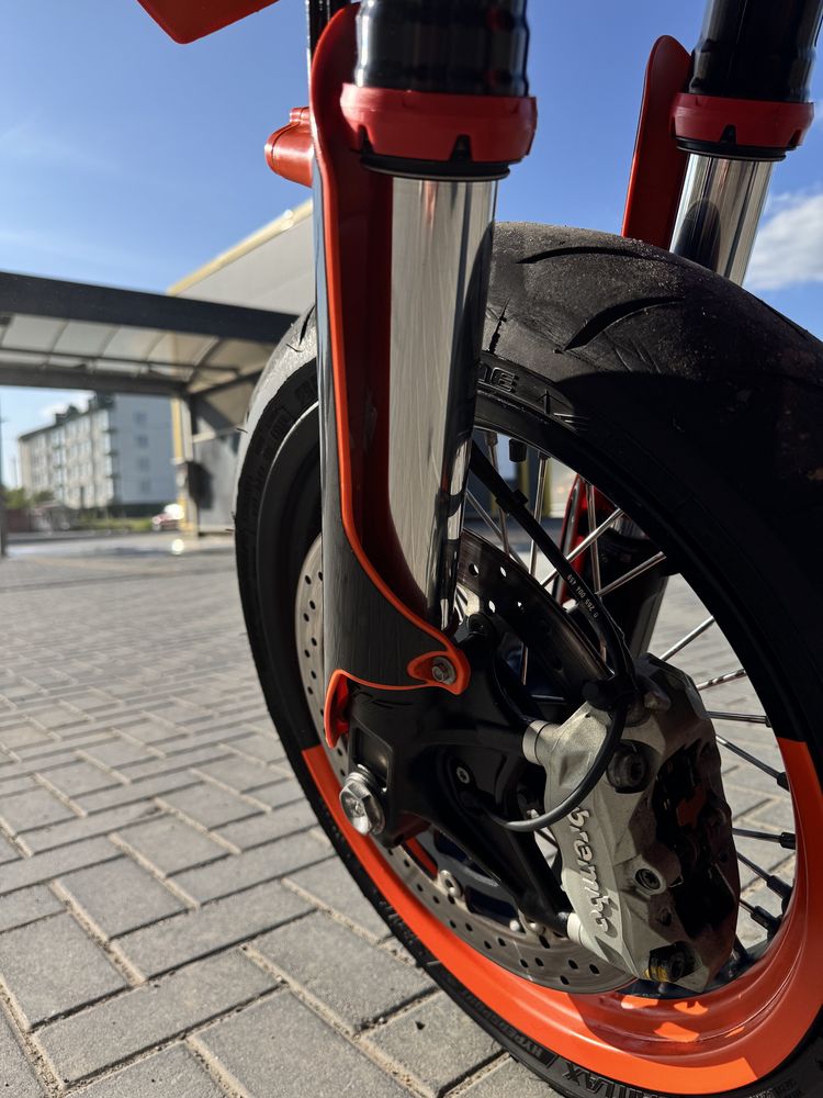 KTM 690 smc r