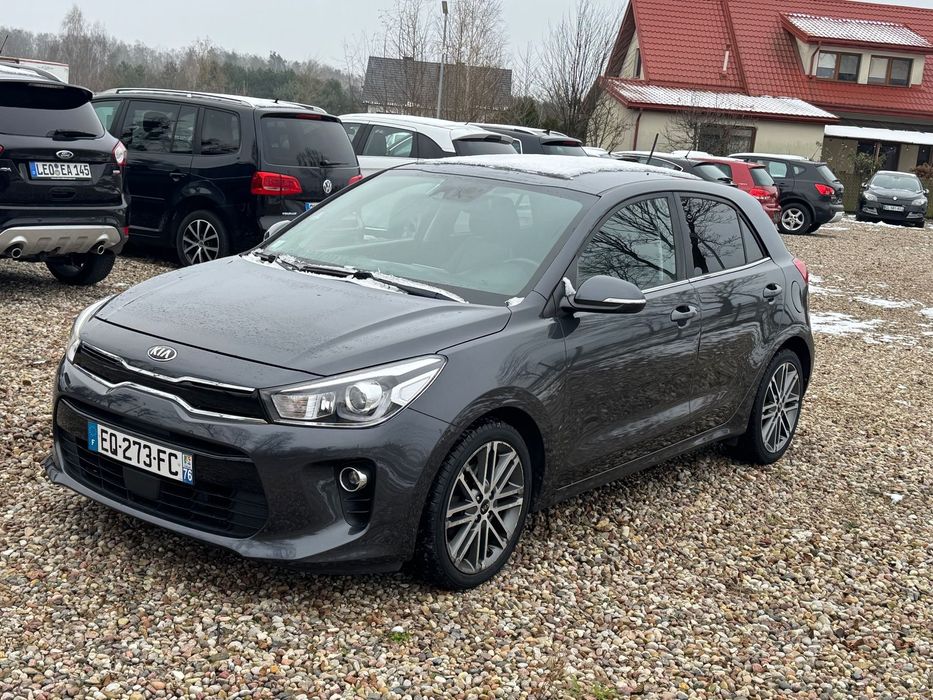 Kia Rio // IV // 2017 // Led // Navi // Kamera // CarPlay //