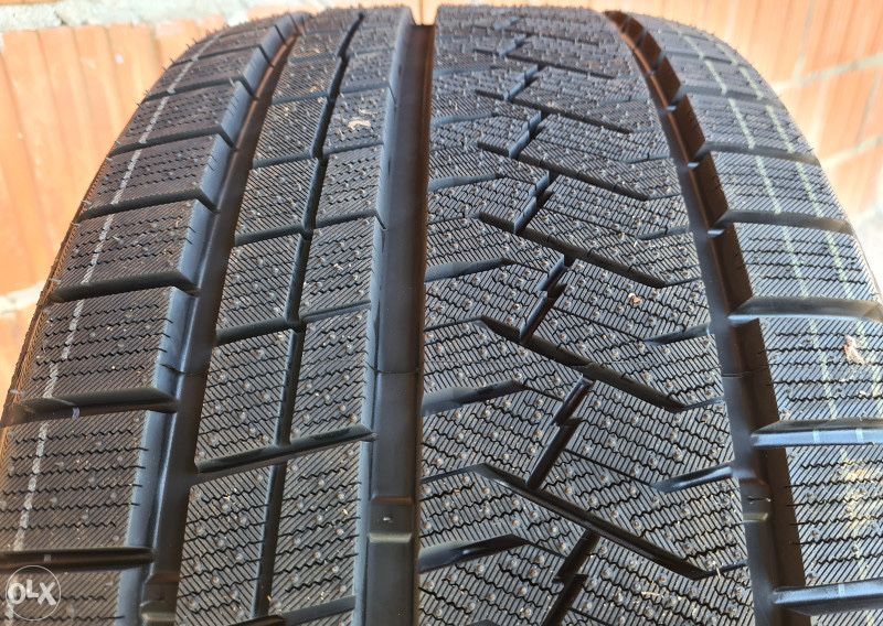 Зима шина Triangle Snowlink PL02 255/45 R20 105V XL, усі розміри!